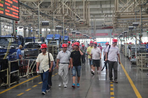 福田諸城汽車廠開啟第二批瑞沃體驗之旅，深化技術(shù)交流共謀發(fā)展